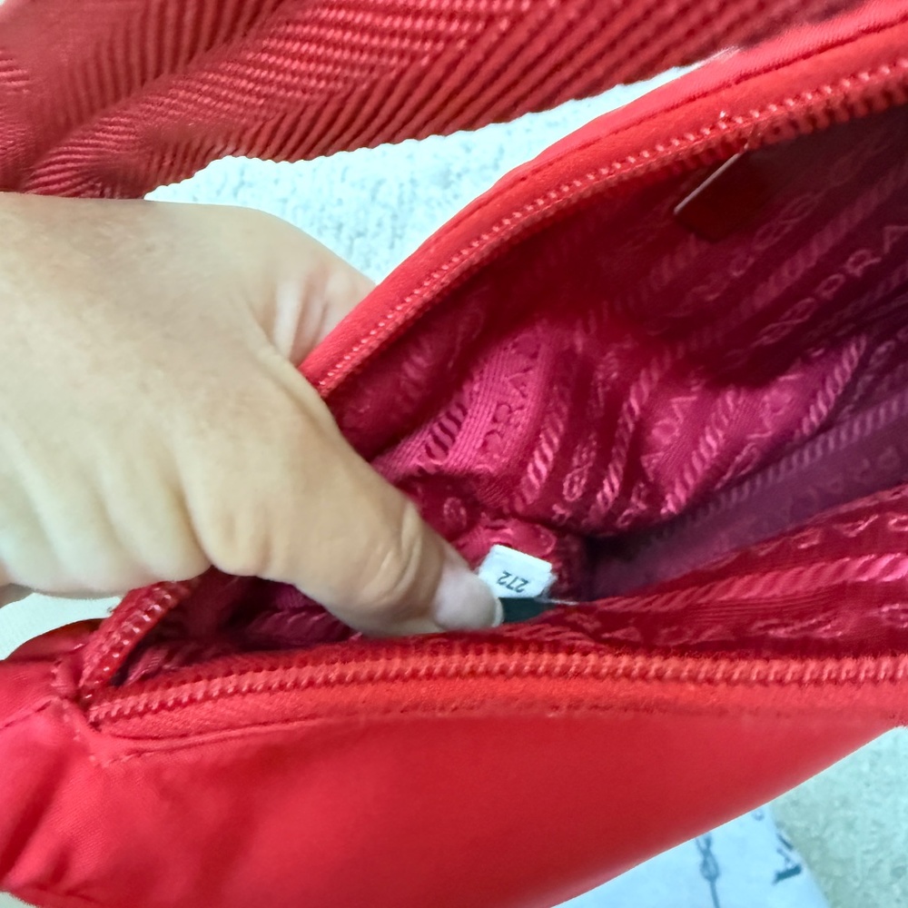 Nylon Re edition Shoulder bag in Red Nylon - Picture 11 of 16